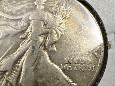 1946 Walking Liberty Half Dollar DDO FS-101 obverse close-up showing doubled drapery folds and Liberty's arm